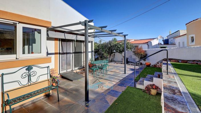 Image No.20-2 Bed House for sale