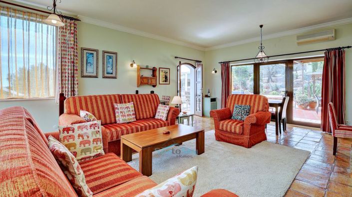 Image No.19-5 Bed House for sale