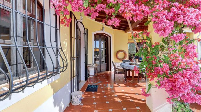 Image No.38-5 Bed House for sale