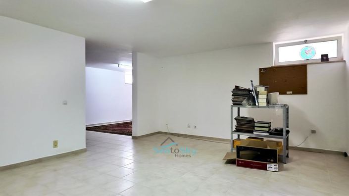Image No.44-3 Bed House for sale