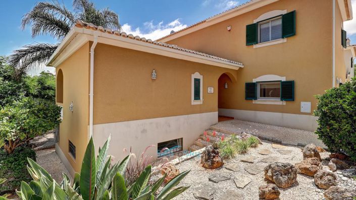 Image No.51-3 Bed House for sale