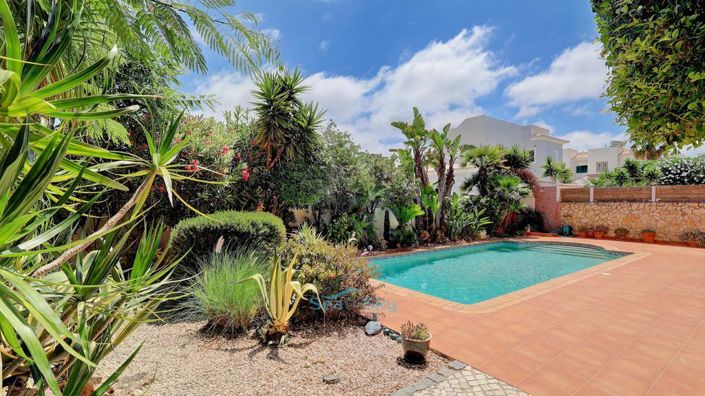 Image No.53-3 Bed House for sale