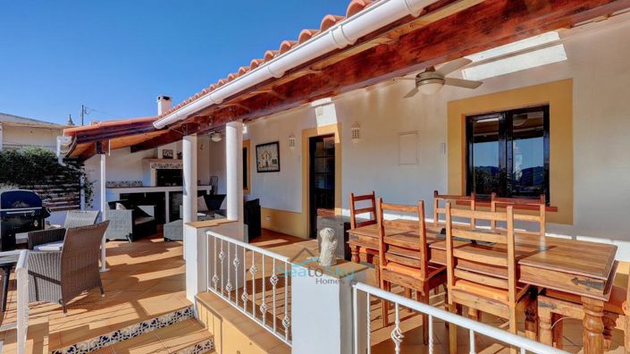 Image No.12-3 Bed House for sale