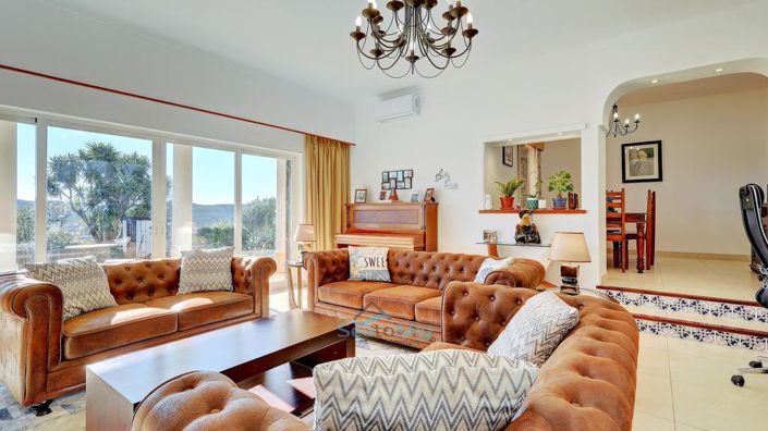 Image No.8-3 Bed House for sale