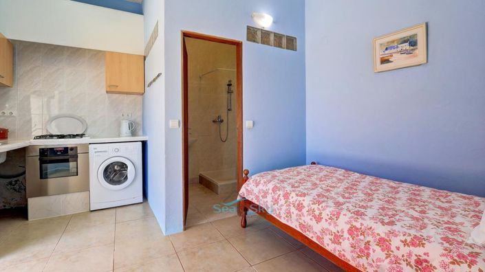 Image No.33-3 Bed House for sale