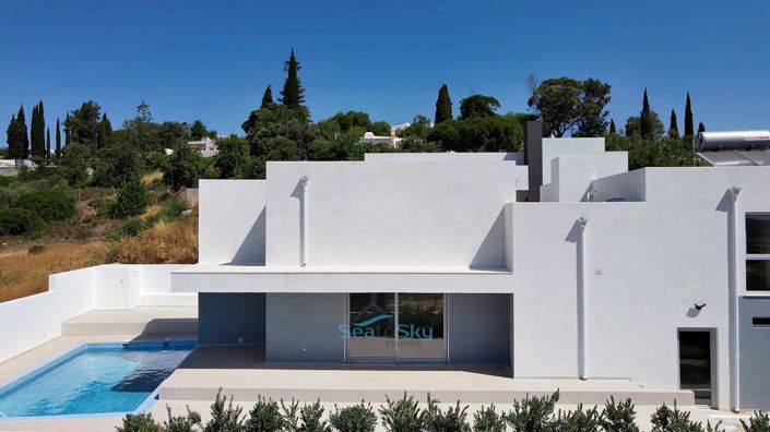 Image No.44-3 Bed House for sale