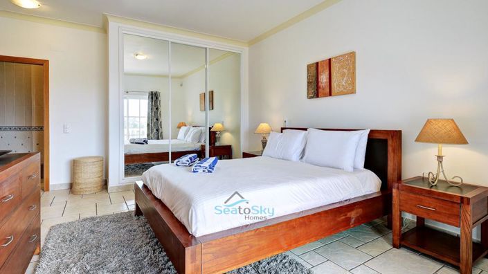 Image No.48-5 Bed House for sale