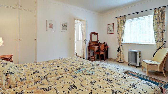 Image No.29-5 Bed House for sale