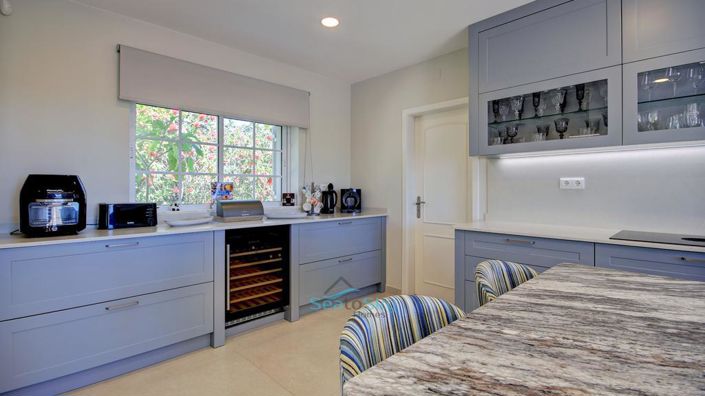 Image No.29-5 Bed House for sale