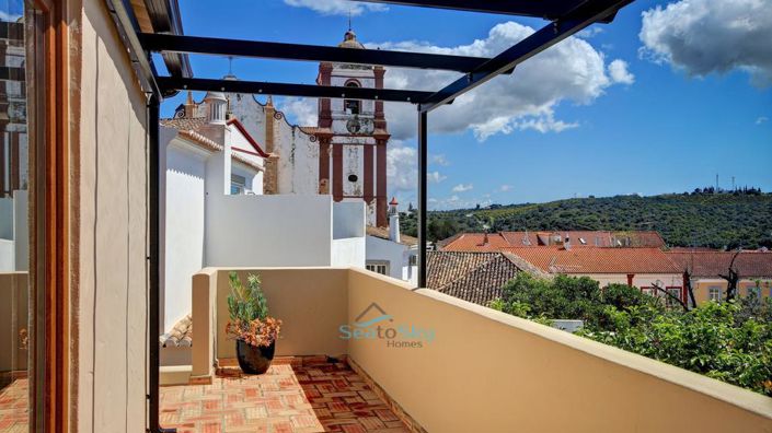 Image No.23-4 Bed House for sale