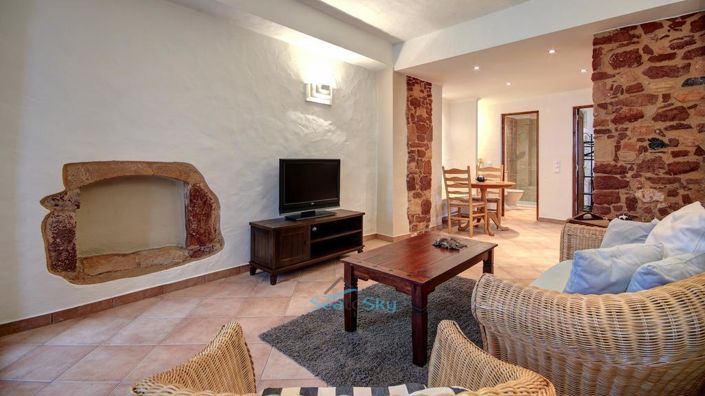 Image No.55-4 Bed House for sale