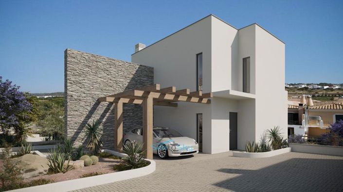 Image No.17-3 Bed Land for sale