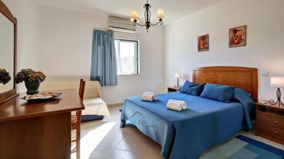 ground floor bedroom 1