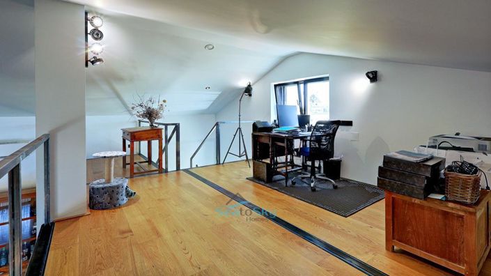 Image No.29-3 Bed House for sale