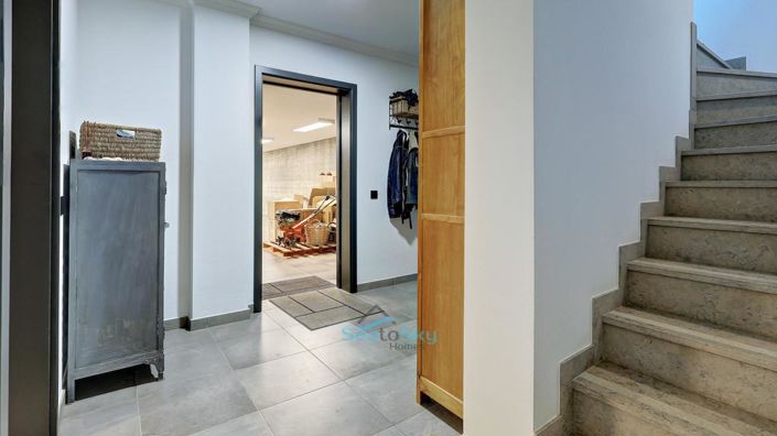 Image No.32-3 Bed House for sale