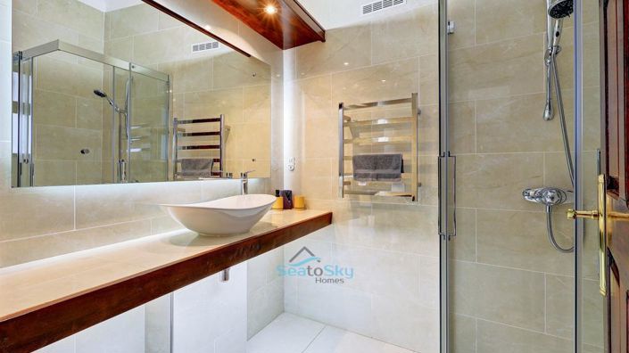 Image No.35-3 Bed House for sale