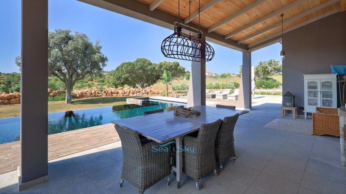 Image No.14-3 Bed House for sale