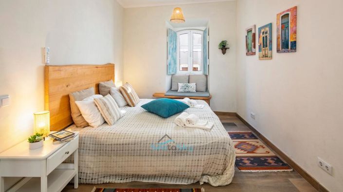 Image No.19-3 Bed House for sale