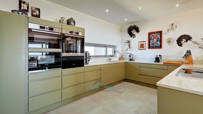 Image No.31-4 Bed House for sale