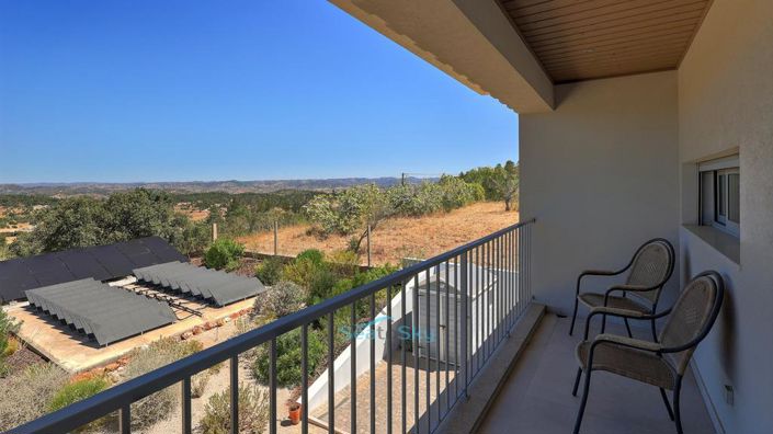 Image No.34-4 Bed House for sale