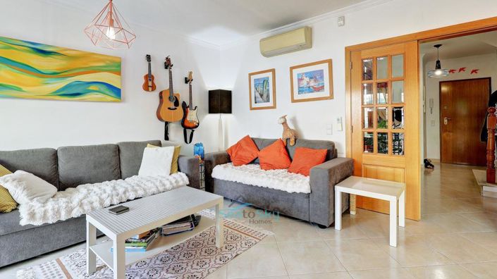 Image No.17-2 Bed House for sale