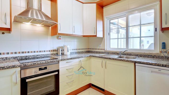 Image No.19-2 Bed House for sale