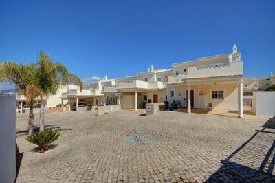 gated community with 10 units