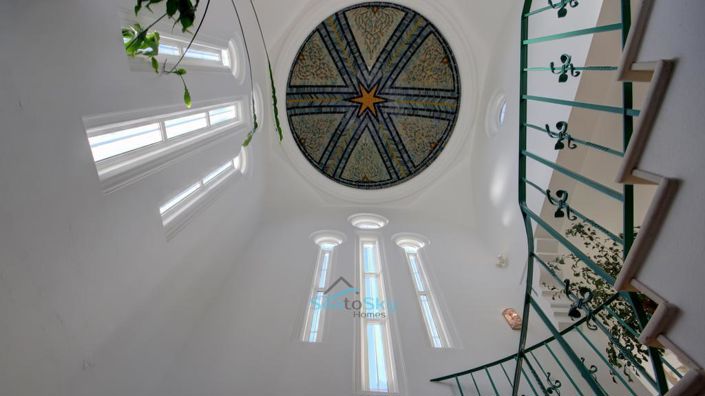 Image No.38-5 Bed House for sale