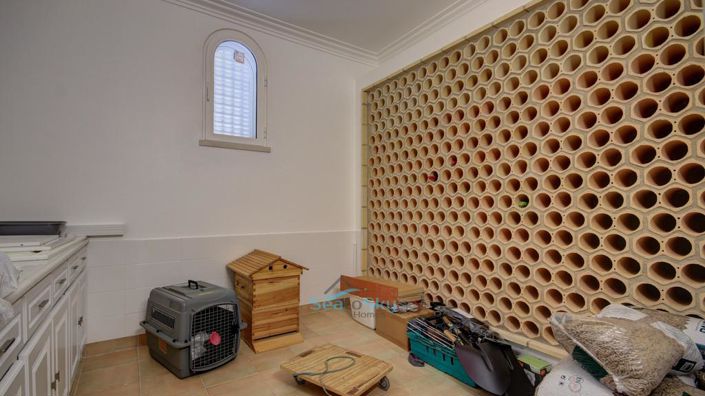 Image No.59-5 Bed House for sale