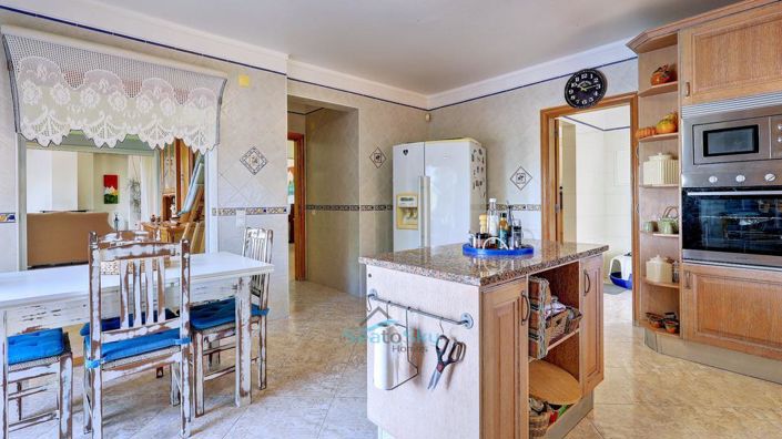 Image No.20-4 Bed House for sale