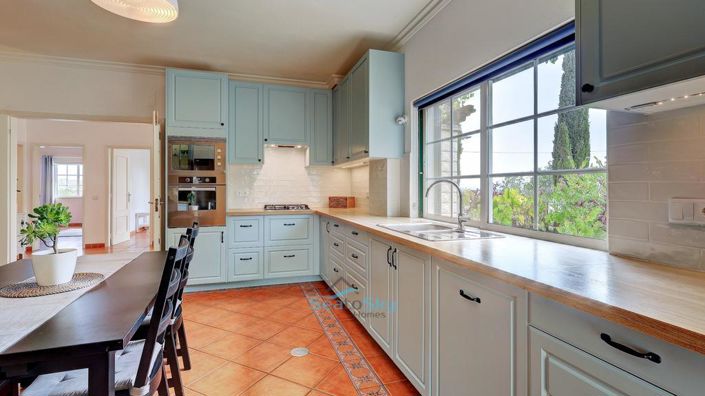 Image No.18-3 Bed House for sale