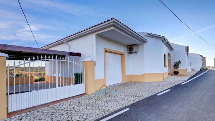 Image No.39-3 Bed House for sale