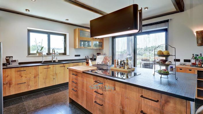 Image No.20-3 Bed House for sale