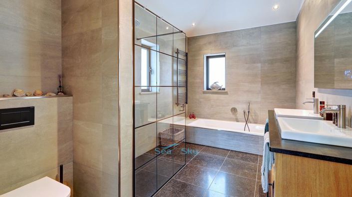 Image No.43-3 Bed House for sale