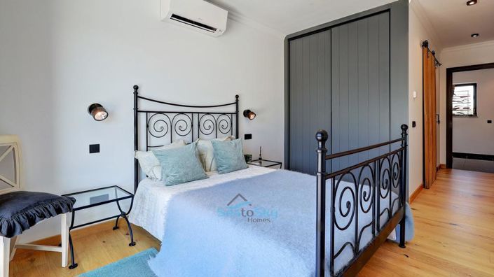 Image No.46-3 Bed House for sale