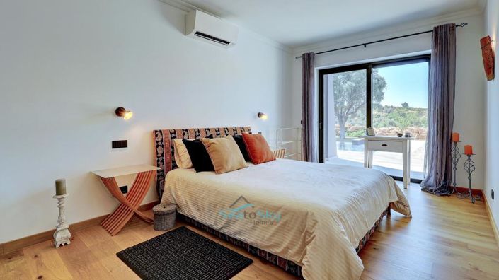 Image No.49-3 Bed House for sale