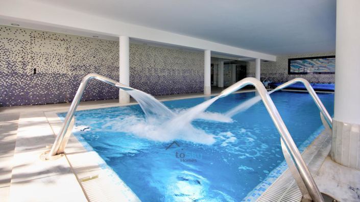 Image No.54-6 Bed House for sale