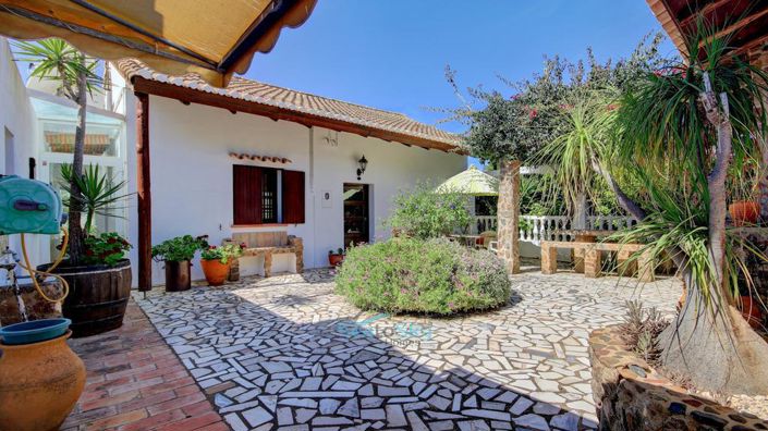 Image No.23-3 Bed House for sale