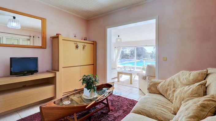 Image No.34-5 Bed House for sale