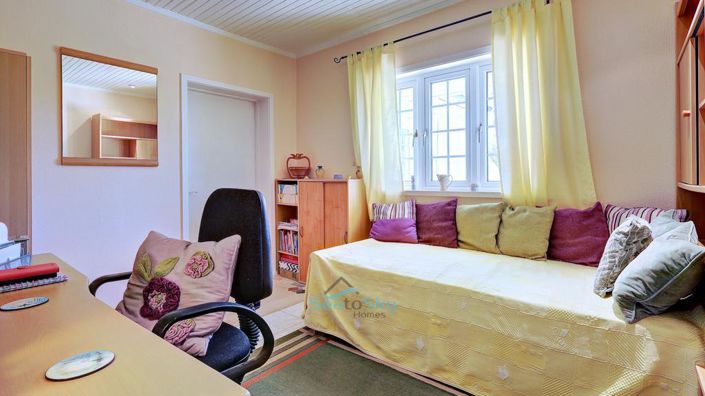 Image No.43-5 Bed House for sale