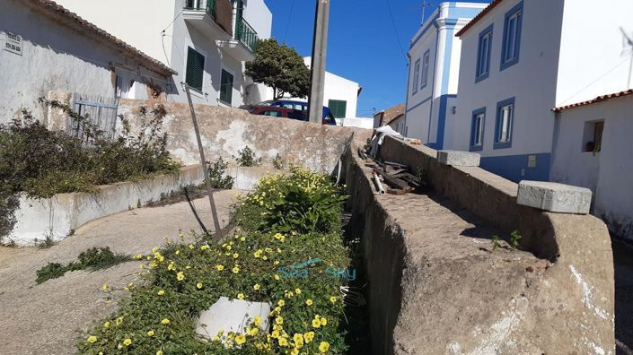 Image No.25-2 Bed House for sale