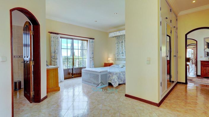 Image No.29-5 Bed House for sale