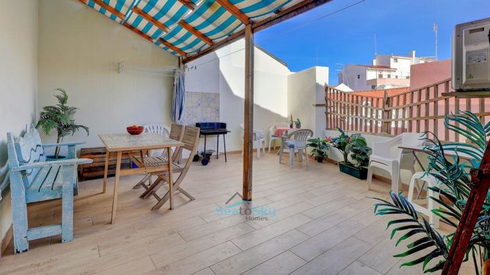 Image No.5-3 Bed House for sale