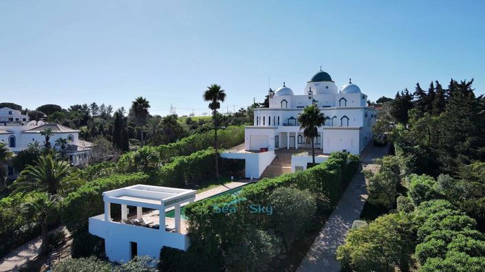 Image No.16-5 Bed House for sale