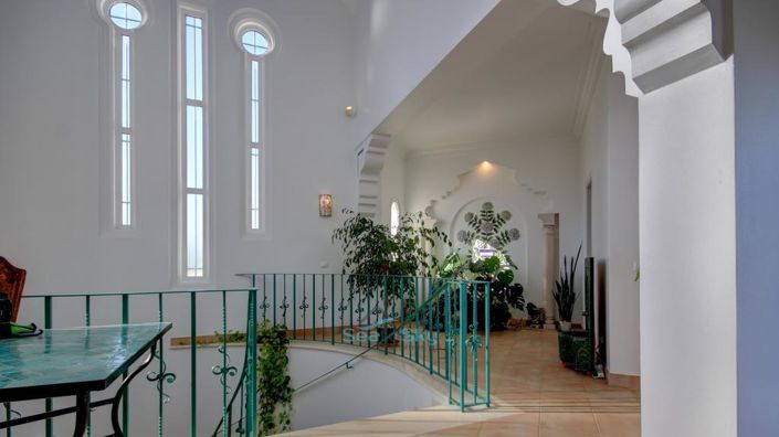 Image No.39-5 Bed House for sale