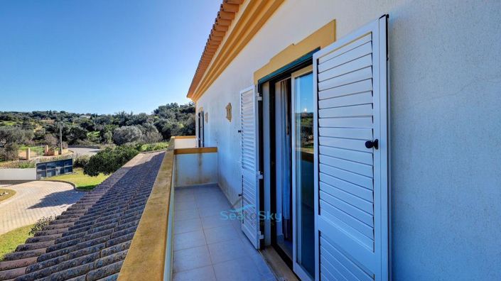 Image No.32-4 Bed House for sale