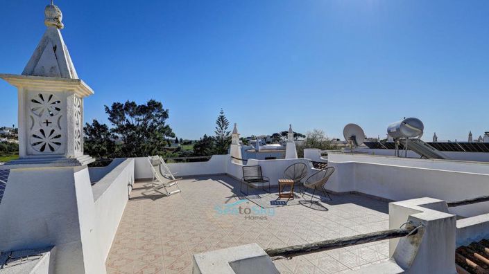 Image No.37-Maison de 5 chambres à vendre à Lagos