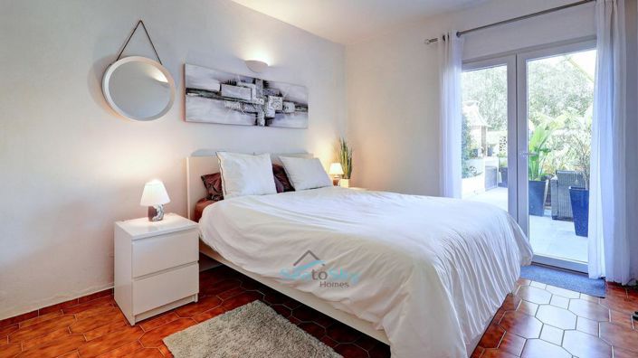 Image No.50-Maison de 5 chambres à vendre à Lagos