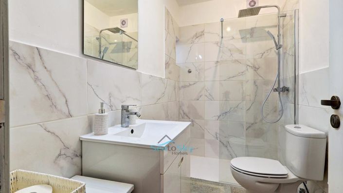 Image No.51-Maison de 5 chambres à vendre à Lagos