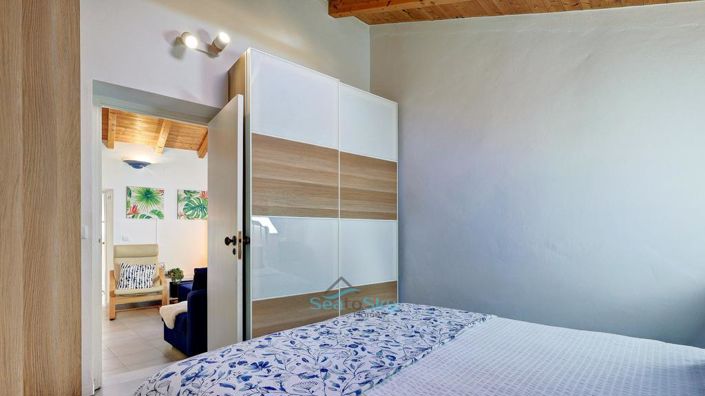 Image No.13-1 Bed House for sale